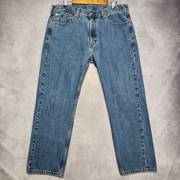 Levis 505 Jeans Mens 38x29 Blue Denim Zip Fly Straight Leg Classic 100% Cotton - Picture 4 of 16